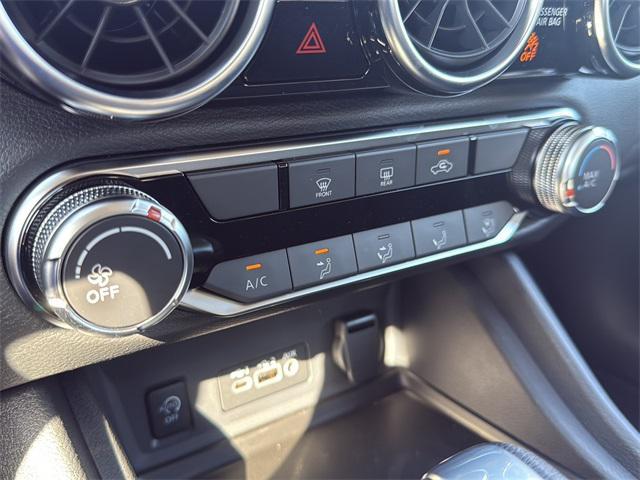 Photo of 2025 Super Black Nissan Sentra