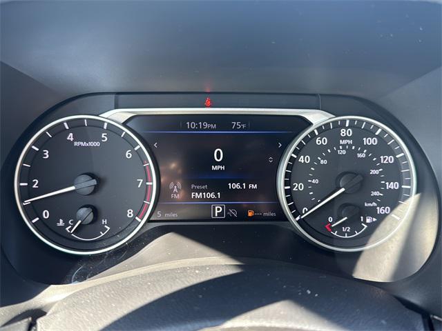 Photo of 2025 Super Black Nissan Sentra