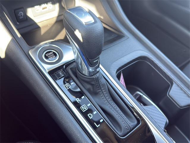 Photo of 2025 Super Black Nissan Sentra