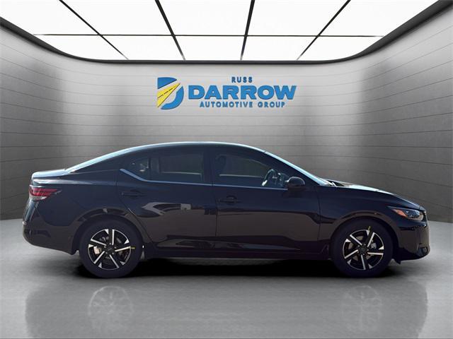 Photo of 2025 Super Black Nissan Sentra