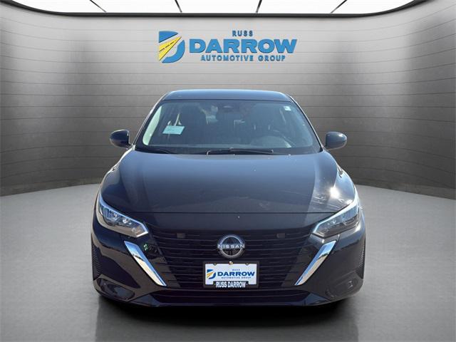 Photo of 2025 Super Black Nissan Sentra
