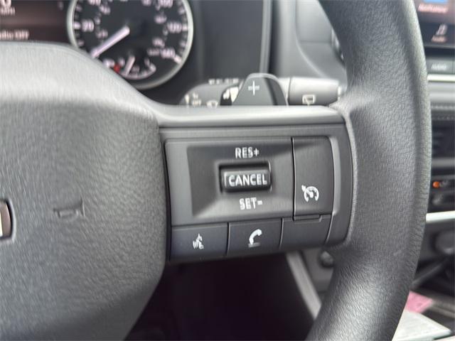 Photo of 2026 Super Black Nissan Rogue