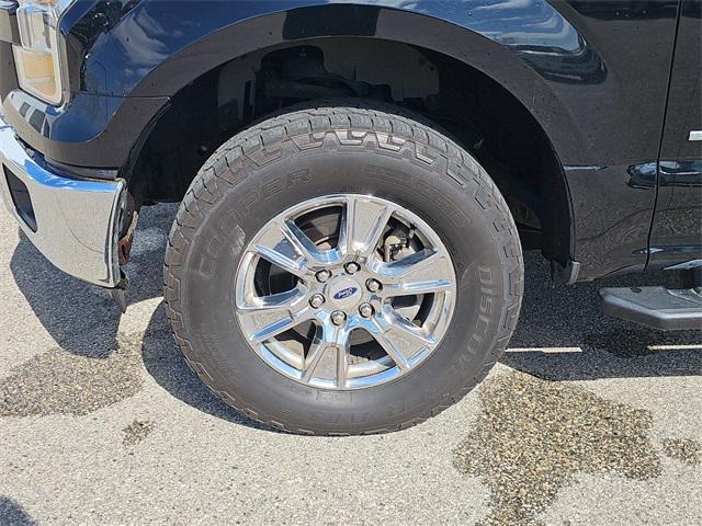 Photo of 2016 Shadow Black Ford F-150