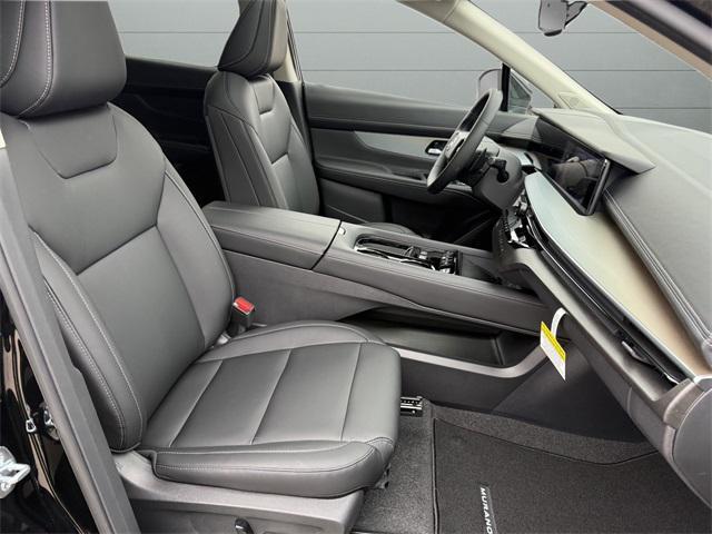Photo of 2025 Super Black Nissan Murano