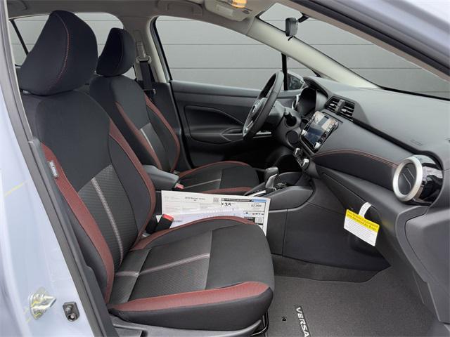 Photo of 2025 Gray Sky Pearl Nissan Versa