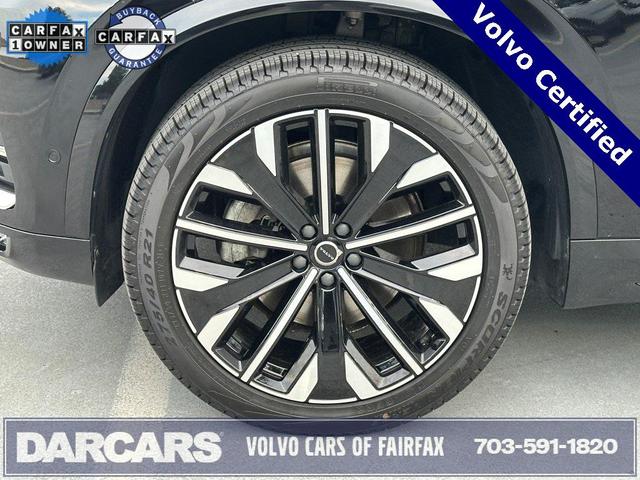 Photo of 2023 Onyx Black Volvo XC90