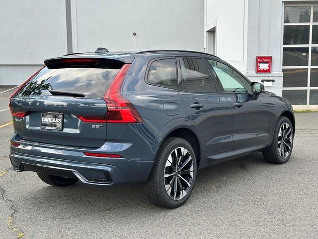 Photo of 2026 Denim Blue Metallic Volvo XC60