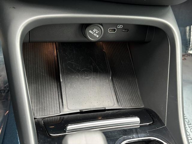 Photo of 2022 Fjord Blue Metallic Volvo C40 Recharge Pure Electric