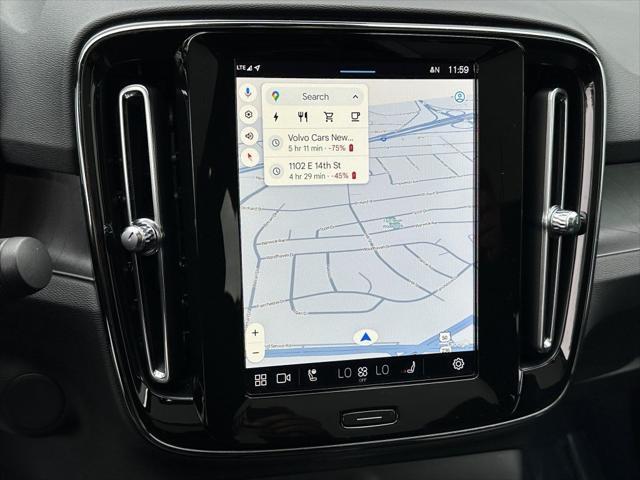 Photo of 2022 Fjord Blue Metallic Volvo C40 Recharge Pure Electric