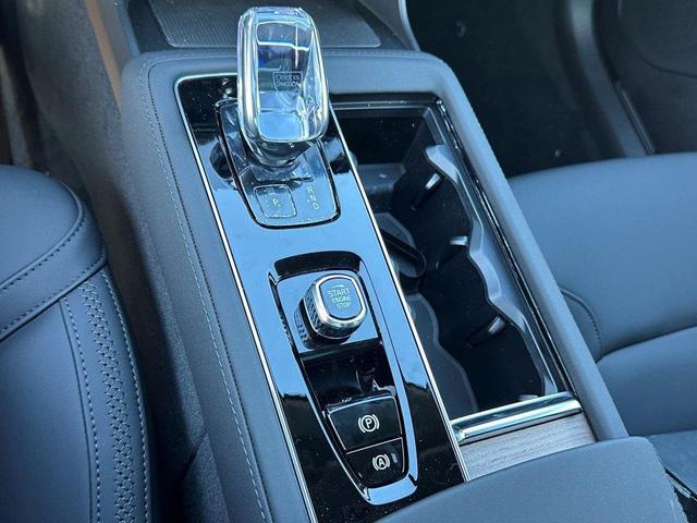 Photo of 2026 Bright Dusk Metallic Volvo XC90