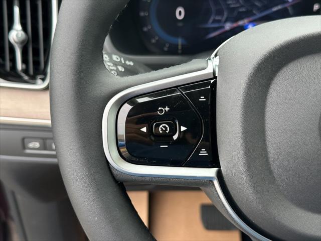 Photo of 2025 Mulberry Red Metallic Volvo XC90 Plug-In Hybrid