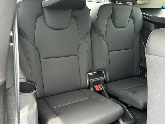 Photo of 2025 Mulberry Red Metallic Volvo XC90 Plug-In Hybrid