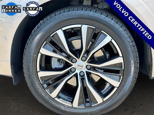 Photo of 2023 Bright Dusk Metallic Volvo XC60