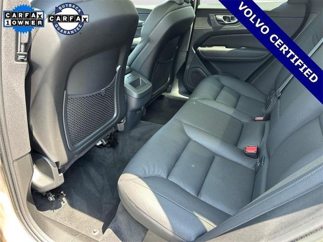Photo of 2023 Bright Dusk Metallic Volvo XC60