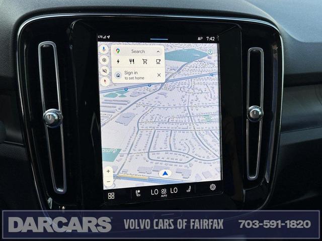 Photo of 2022 Fjord Blue Metallic Volvo C40 Recharge Pure Electric