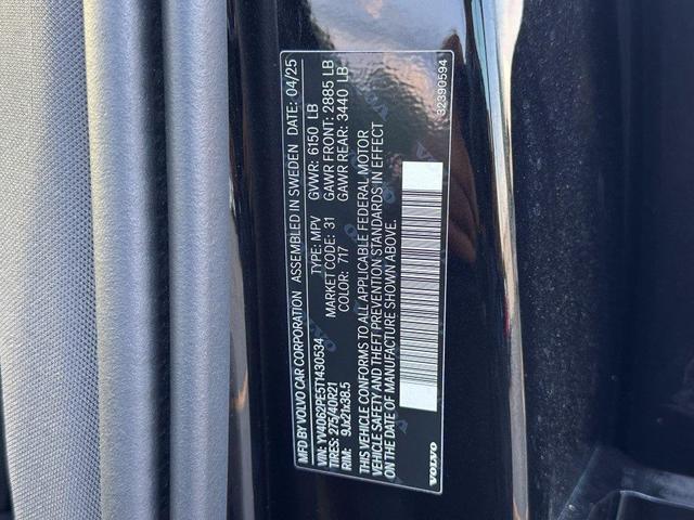 Photo of 2026 Onyx Black Metallic Volvo XC90