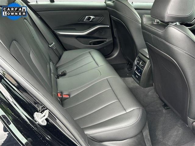 Photo of 2025 Black Sapphire Metallic BMW 330