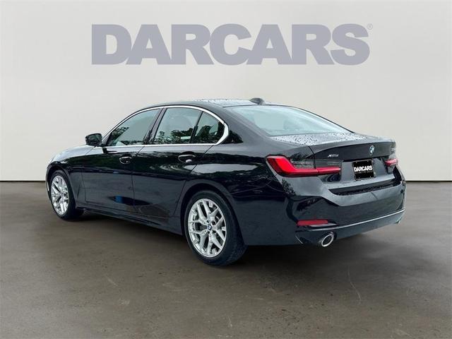 Photo of 2025 Black Sapphire Metallic BMW 330