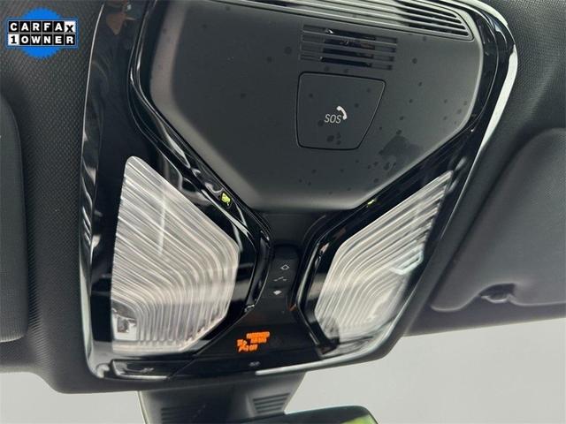 Photo of 2025 Black Sapphire Metallic BMW 330
