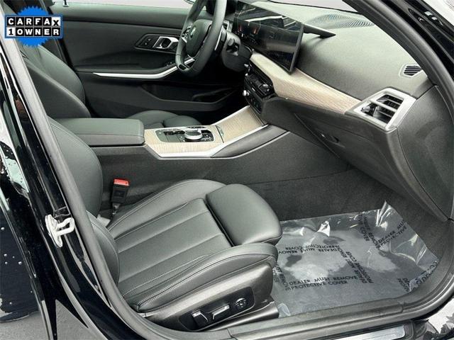Photo of 2025 Black Sapphire Metallic BMW 330