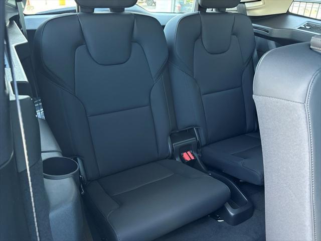 Photo of 2025 Crystal White Pearl Volvo XC90 Plug-In Hybrid