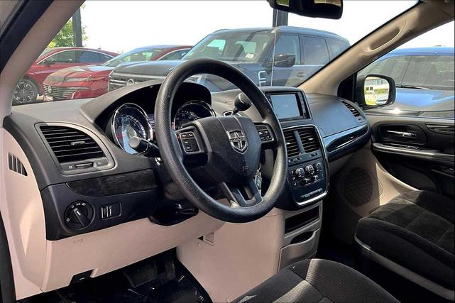 Photo of 2019 Billet Clearcoat Dodge Grand Caravan