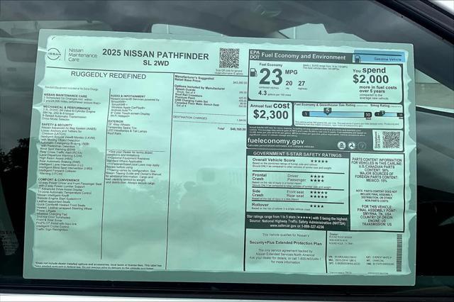 Photo of 2025 White Nissan Pathfinder