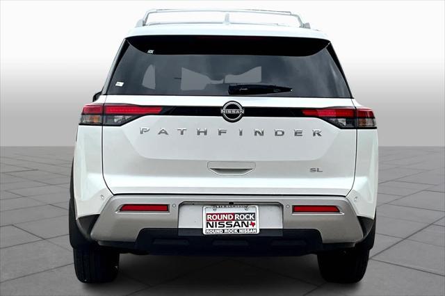 Photo of 2025 White Nissan Pathfinder