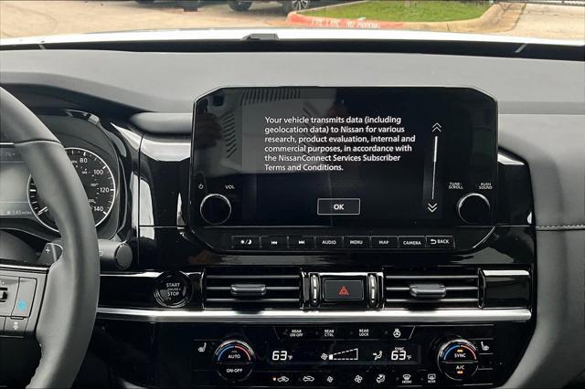 Photo of 2025 White Nissan Pathfinder