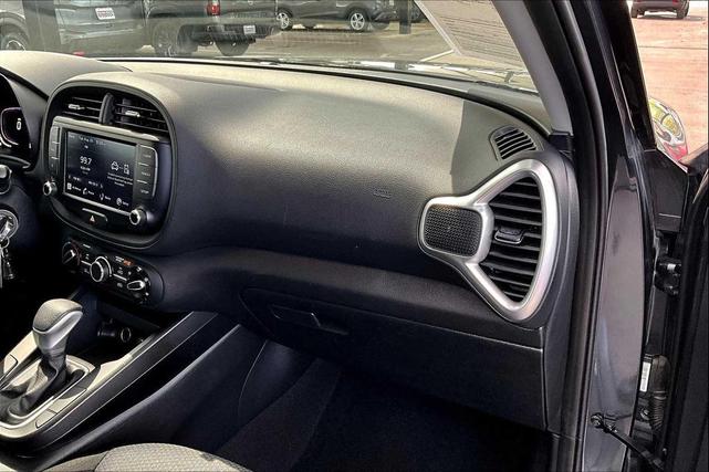 Photo of 2023 Gravity Gray Kia Soul