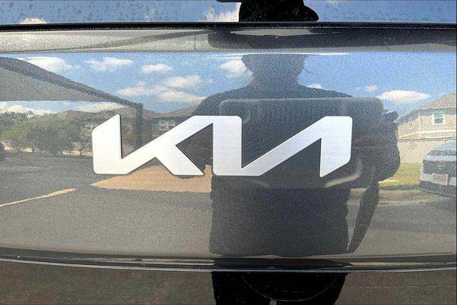 Photo of 2023 Gravity Gray Kia Soul
