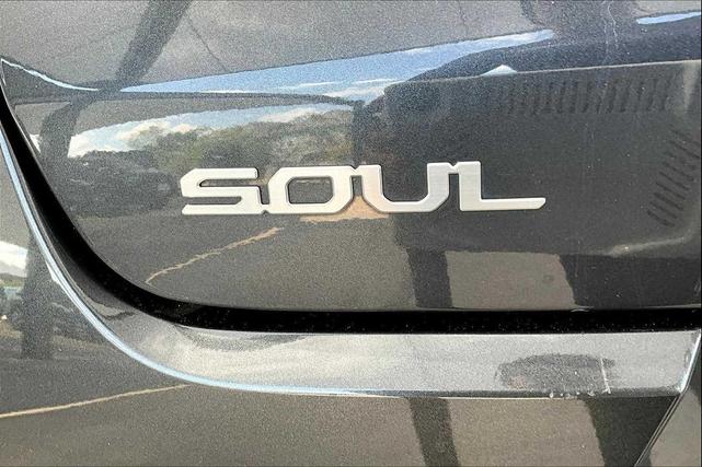 Photo of 2023 Gravity Gray Kia Soul