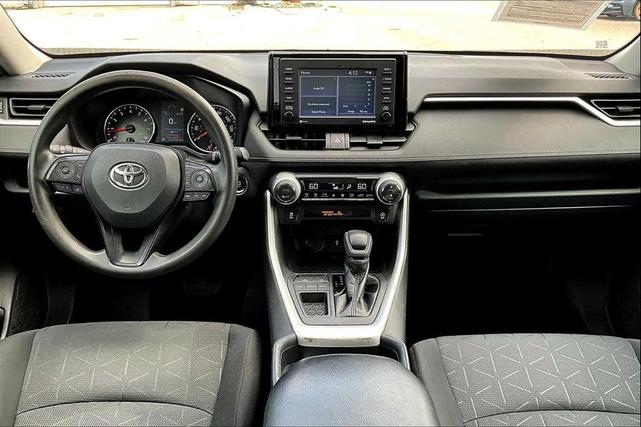 Photo of 2020 Silver Sky Metallic Toyota RAV4