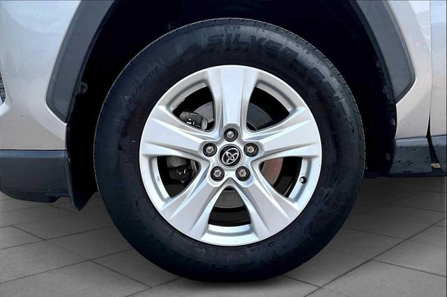 Photo of 2020 Silver Sky Metallic Toyota RAV4