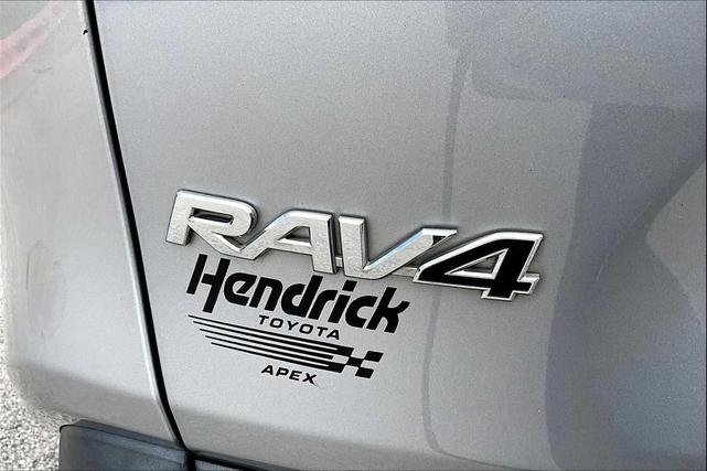 Photo of 2020 Silver Sky Metallic Toyota RAV4