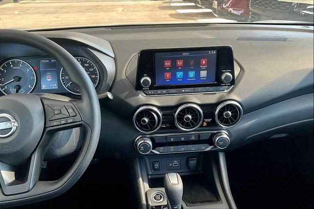 Photo of 2025 Gun Metallic Nissan Sentra
