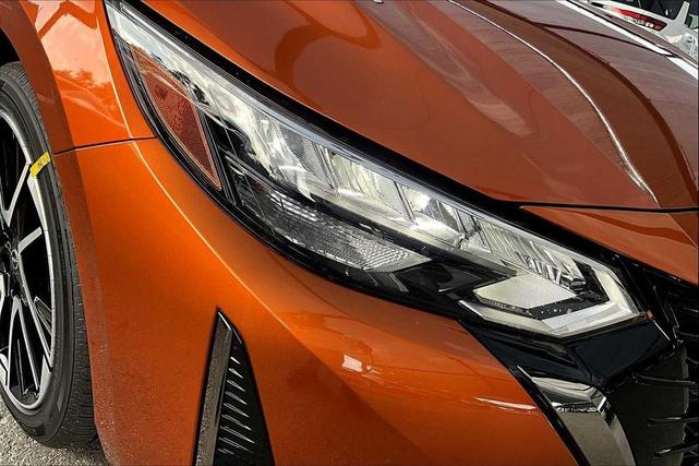Photo of 2025 Super Black Nissan Sentra