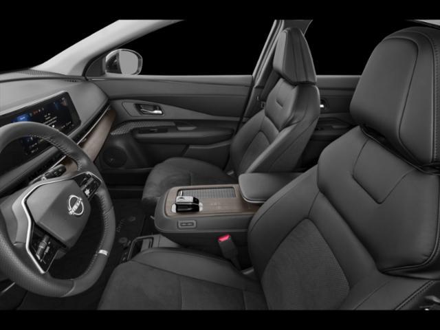 Photo of 2025 XGA/2T WHT BLK Nissan ARIYA
