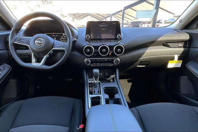 Photo of 2025 Electric Blue Metallic Nissan Sentra
