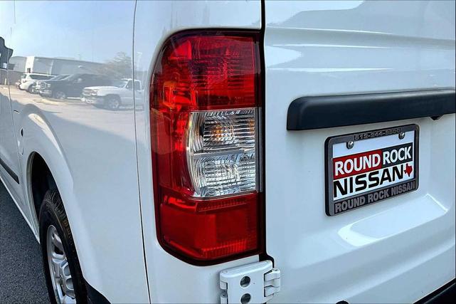 Photo of 2019 Glacier White Nissan NV Cargo NV2500 HD