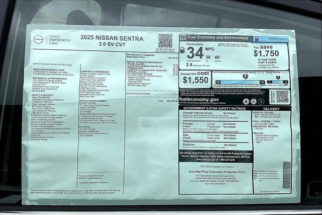 Photo of 2025 White Nissan Sentra