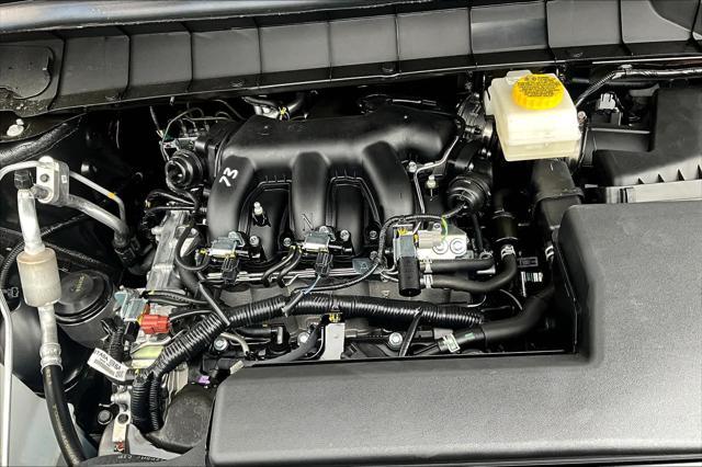 Photo of 2025 Gray Nissan Pathfinder