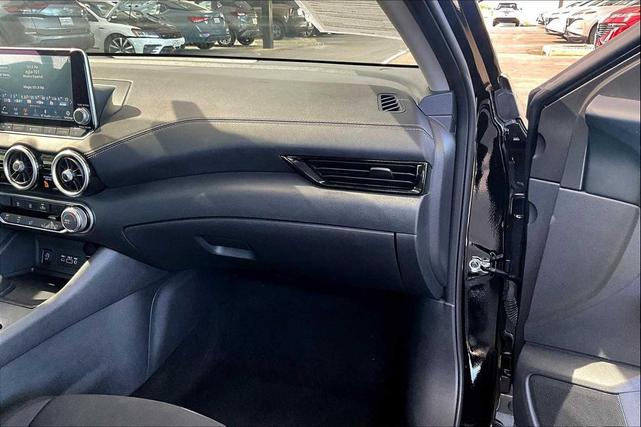 Photo of 2024 Super Black Nissan Sentra