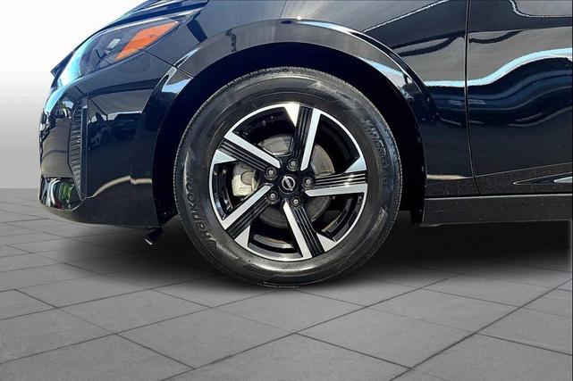 Photo of 2024 Super Black Nissan Sentra
