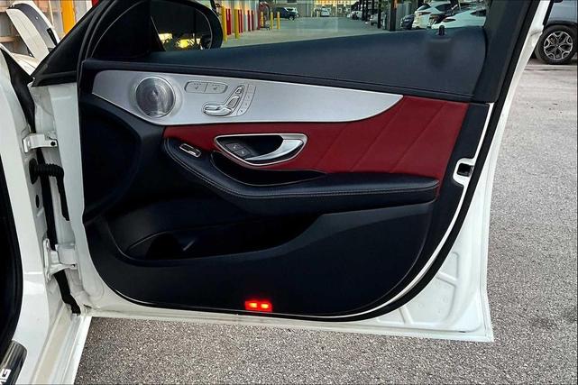 Photo of 2018 designo Diamond White Metallic Mercedes-Benz AMG C 43