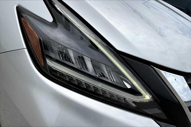 Photo of 2023 Brilliant Silver Metallic Nissan Murano