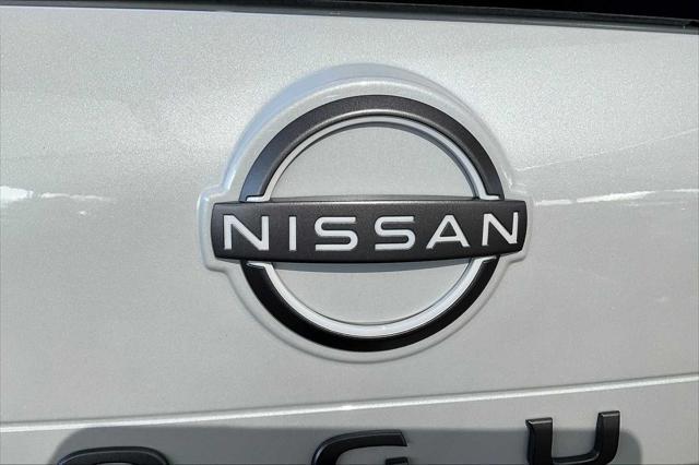 Photo of 2025 Everest White Pearl Nissan Rogue