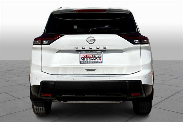 Photo of 2025 Everest White Pearl Nissan Rogue