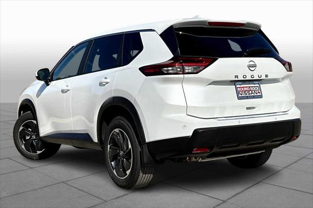 Photo of 2025 Everest White Pearl Nissan Rogue