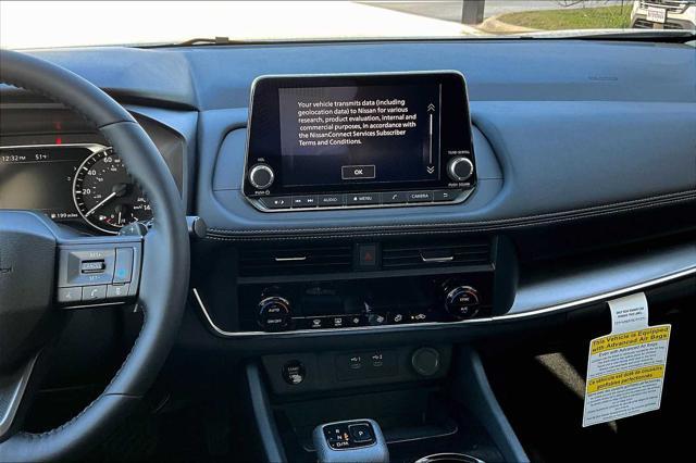 Photo of 2025 Everest White Pearl Nissan Rogue
